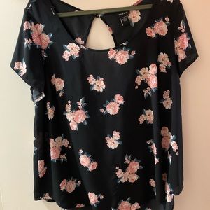 Flowy Floral Top